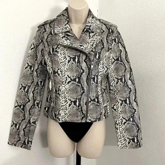 BB Dakota Vegan Leather Moto Jacket Watch Out Snake Python Print Mob Wife - Picture 9 of 16